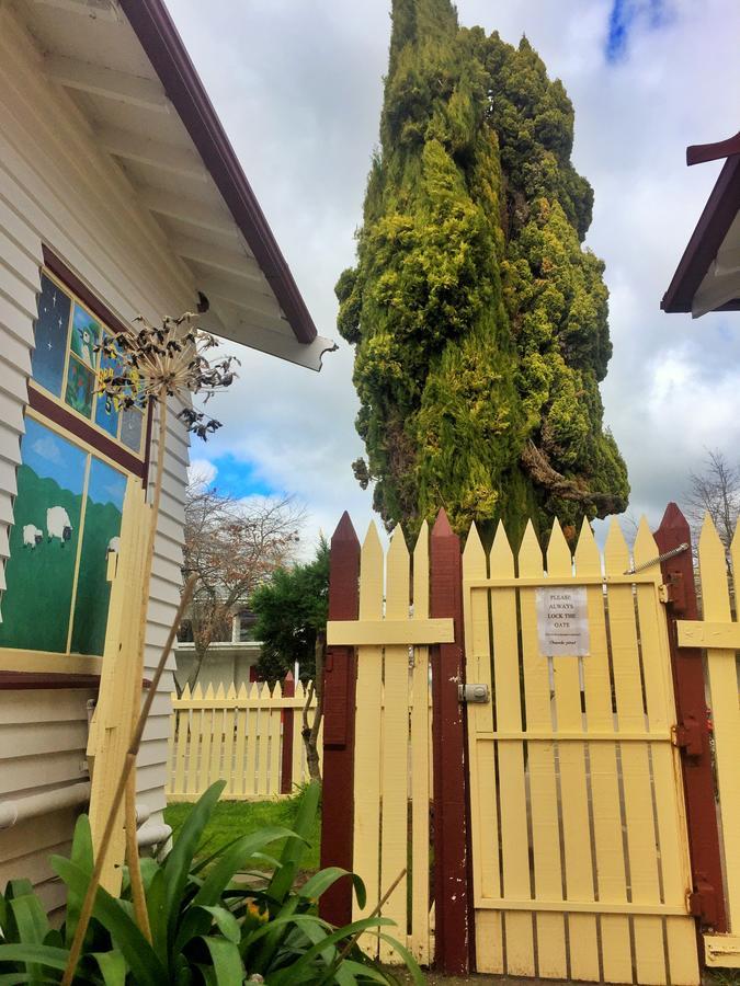 Spa Lodge Rotorua Bagian luar foto